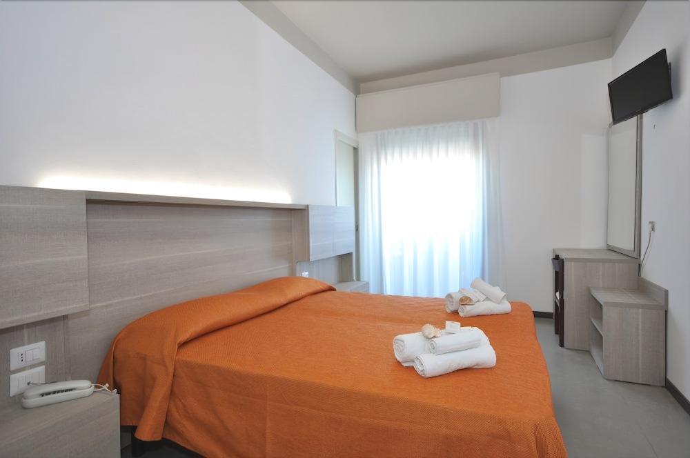 Hotel Alhambra Rimini Eksteriør billede